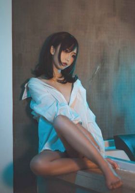 千鹤的开发日记在线观看_蓝光免费观看韩国